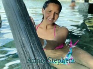 Annie_Stephens En live show