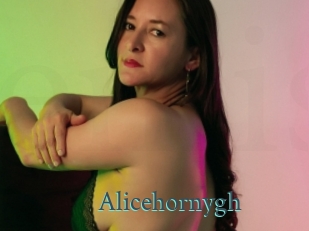 Alicehornygh