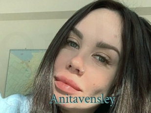 anitavensley En live show