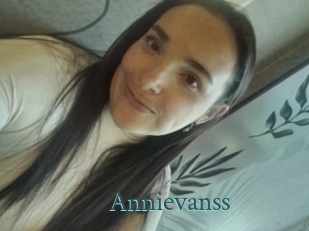 Annievanss