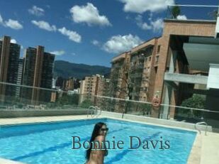 Bonnie_Davis