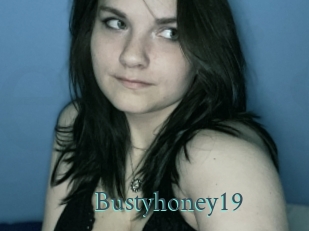 Bustyhoney19