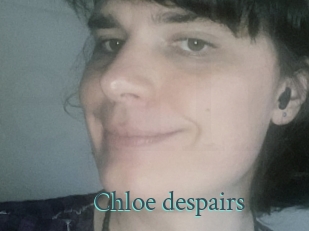 Chloe_despairs