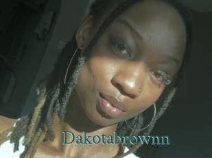 Dakotabrownn