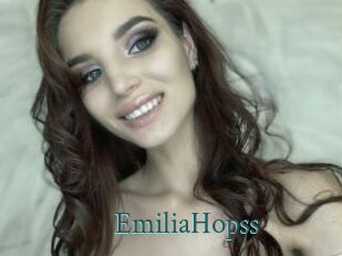 EmiliaHopss En live show
