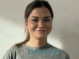 esmacaudle En live show