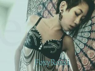 FoxyRoxxi
