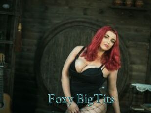 Foxy_BigTits_