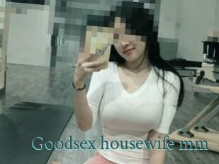 Goodsex_housewife_mm