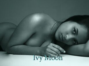 Ivy_Moon_