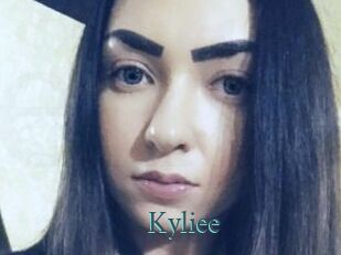 Kyliee_