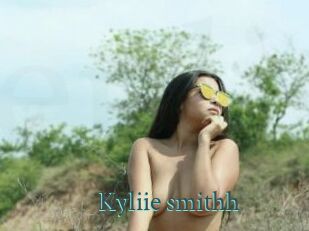 Kyliie_smithh