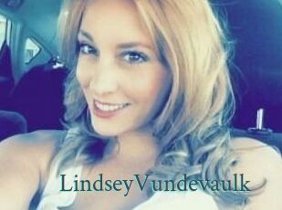 LindseyVundevaulk