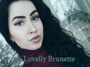 Lovelly_Brunette