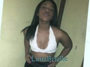 Luna_Brielle