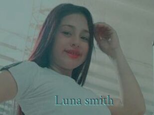 Luna_smith
