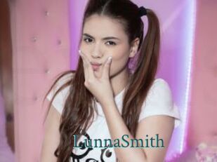LunnaSmith En live show