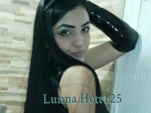 Lunna_Hott125