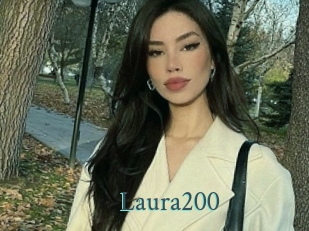 Laura200