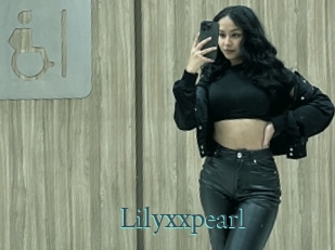 lilyxxpearl En live show