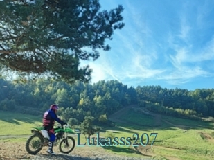 Lukasss207