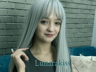 Lunarakiss