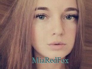 MiaRedFox