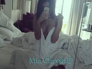 Mia_Chrystall