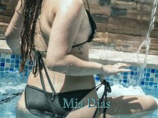 Mia_Dias