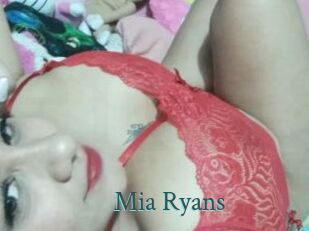 Mia_Ryans