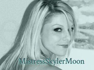 MistressSkylerMoon