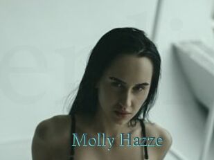 Molly_Hazze