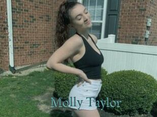 Molly_Taylor