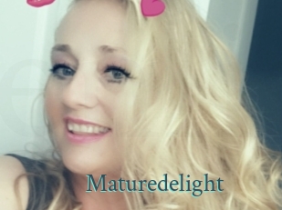 maturedelight En live show