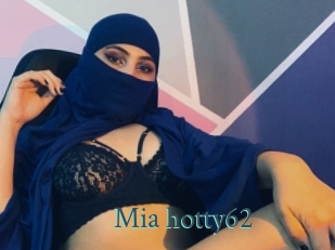Mia_hotty62