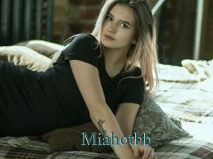 Miahotbb