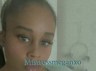 mistressmeganxo En live show