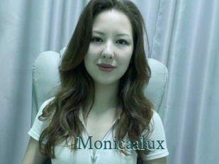 monicaalux En live show