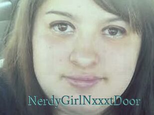 NerdyGirlNxxxtDoor