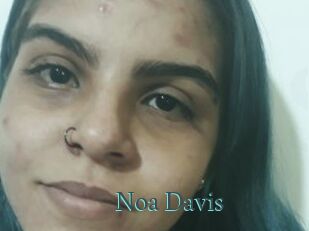 Noa_Davis