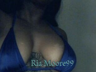 Ria_Moore99