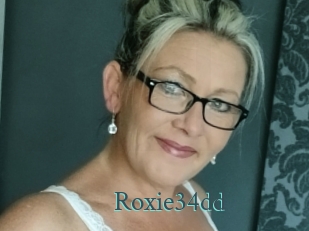 Roxie34dd