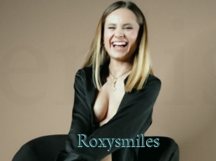 Roxysmiles