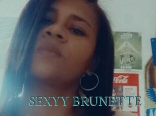 SEXYY_BRUNETTE