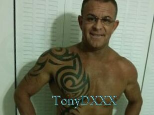 TonyDXXX En live show