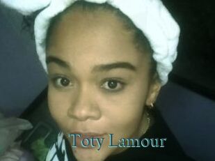 Toty_Lamour