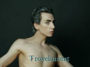 troyelaurent En live show