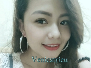 venicatrieu En live show