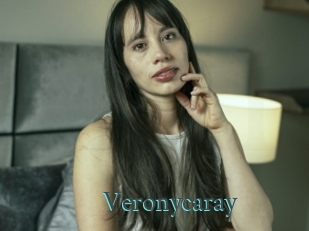 veronycaray En live show