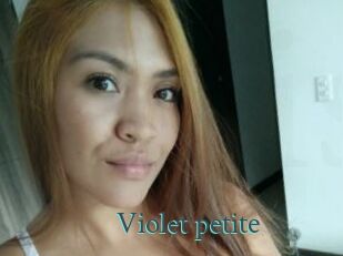 Violet_petite